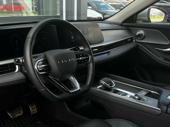 Chery Arrizo 8 с пробегом 2024 года, цена 1 790 000 рублей, 56000 км, седан, Автокод Объявления