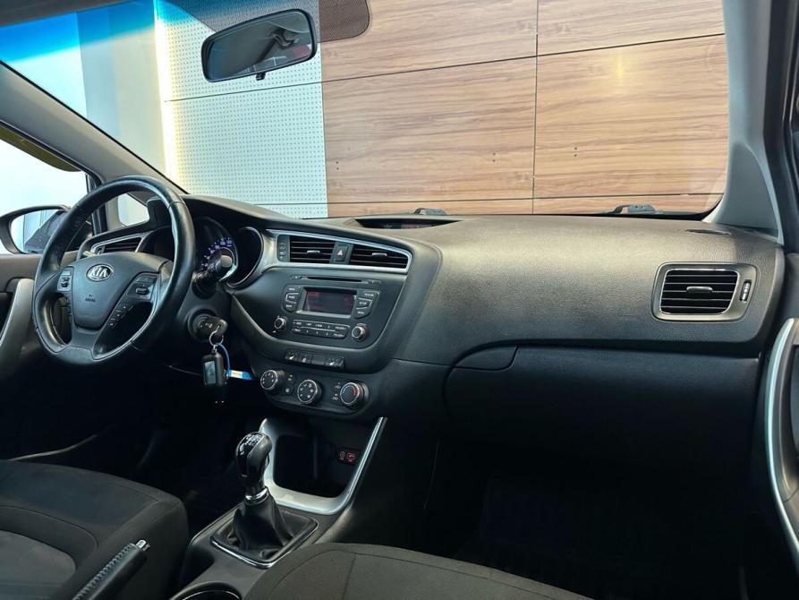 Kia Ceed II Рестайлинг Челябинск  - изображение 9