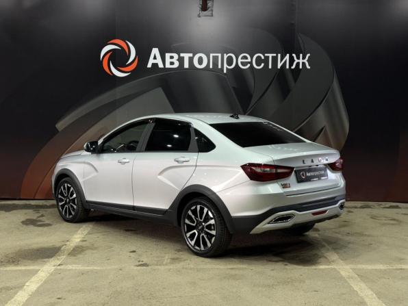 Lada (ВАЗ) Vesta I Рестайлинг (NG) с пробегом 2025 года, цена 1 630 000 рублей, 9695 км, седан, Автокод Объявления