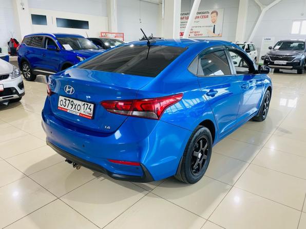 Hyundai Solaris II с пробегом 2018 года, цена 1 290 000 рублей, 176037 км, седан, Автокод Объявления
