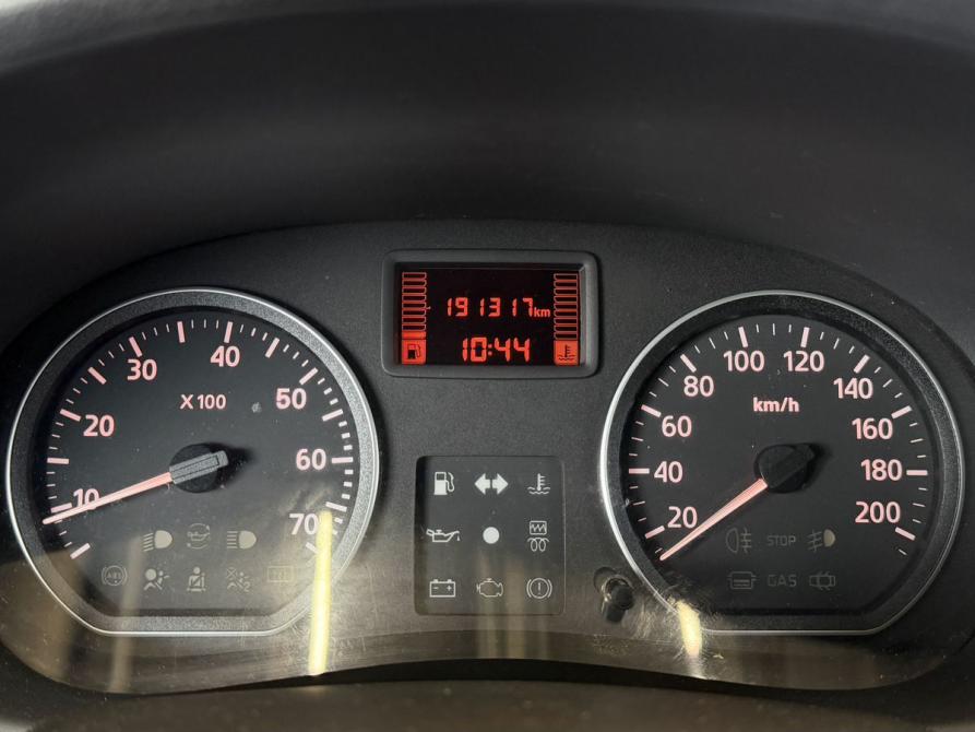 Renault Sandero I Псков  - изображение 13