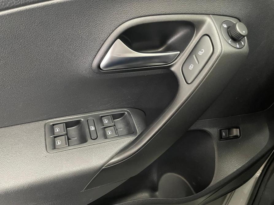 Volkswagen Polo V Рестайлинг Красноярск  - изображение 20