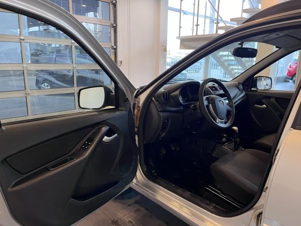 Lada (ВАЗ) Kalina II с пробегом 2017 года, цена 435 000 рублей, 129114 км, универсал, Автокод Объявления