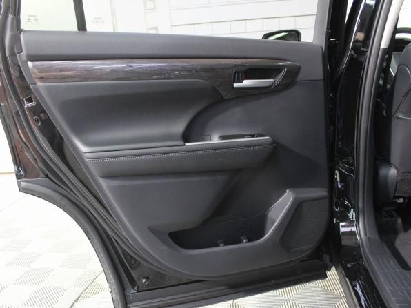 Toyota Highlander IV (XU70) с пробегом 2026 года, цена 5 670 000 рублей, 50 км, внедорожник, Автокод Объявления