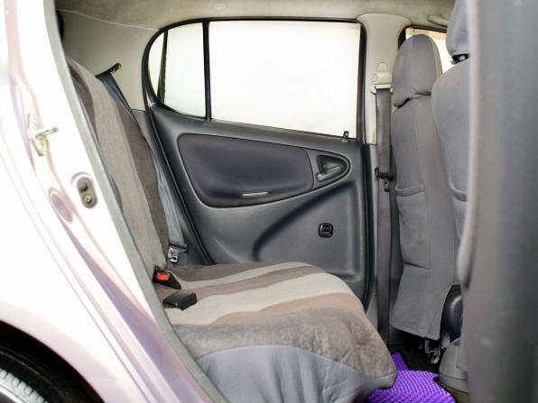 Toyota Vitz I (P10) с пробегом 2001 года, цена 339 995 рублей, 299999 км, хэтчбек, Автокод Объявления