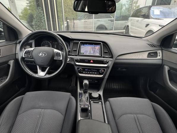 Hyundai Sonata VII (LF) Рестайлинг с пробегом 2018 года, цена 1 899 000 рублей, 115200 км, седан, Автокод Объявления