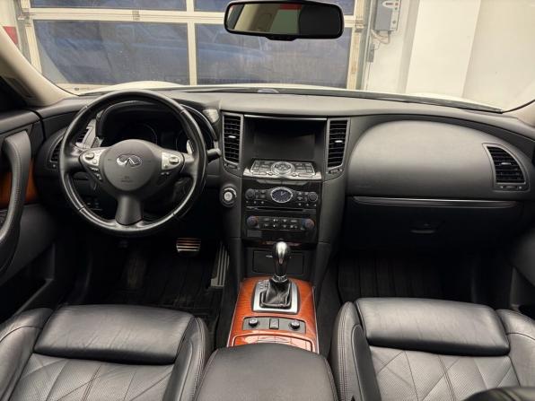 Infiniti FX II (S51) Рестайлинг с пробегом 2012 года, цена 1 999 000 рублей, 98500 км, внедорожник, Автокод Объявления