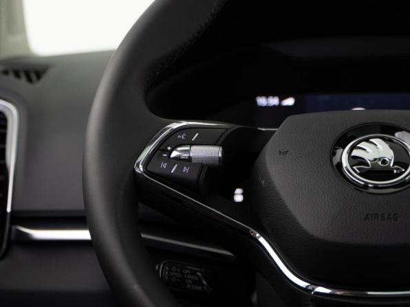Skoda Karoq I с пробегом 2025 года, цена 3 618 888 рублей, 27 км, внедорожник, Автокод Объявления