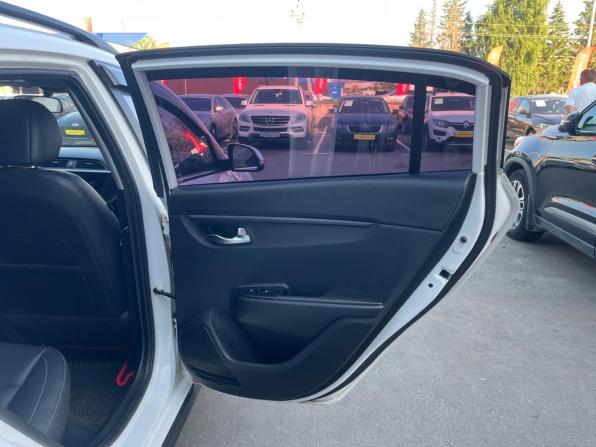Kia Rio IV Рестайлинг с пробегом 2021 года, цена 1 690 000 рублей, 52827 км, хэтчбек, Автокод Объявления