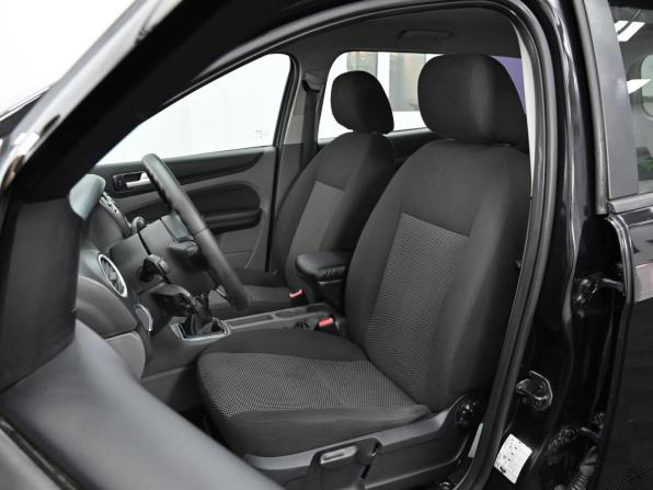 Ford Focus II Рестайлинг с пробегом 2010 года, цена 449 000 рублей, 158000 км, универсал, Автокод Объявления