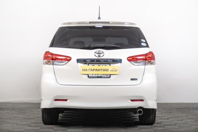 Toyota Wish II с пробегом 2010 года, цена 1 299 000 рублей, 84000 км, минивэн, Автокод Объявления