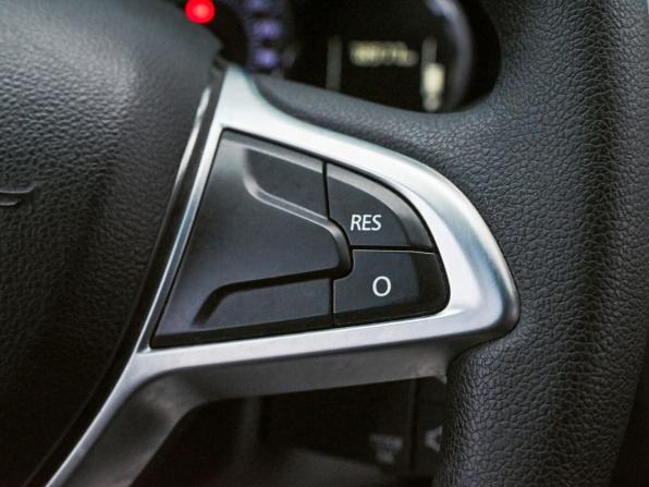 Renault Sandero II Рестайлинг с пробегом 2019 года, цена 1 199 000 рублей, 78977 км, хэтчбек, Автокод Объявления