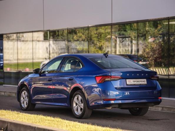 Skoda Octavia IV (A8) с пробегом 2021 года, цена 2 050 000 рублей, 79773 км, лифтбек, Автокод Объявления