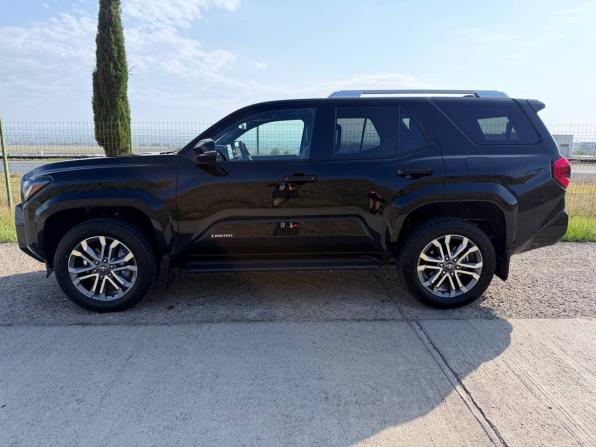 Новый Toyota 4Runner VI 2026 года, цена 11 990 000 рублей, внедорожник, Автокод Объявления