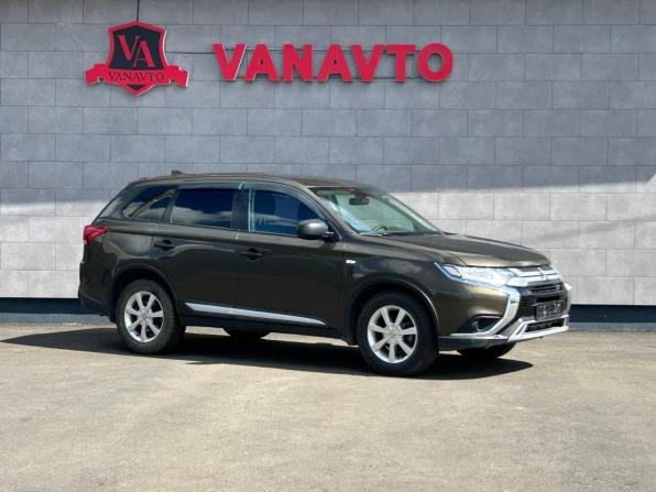 Mitsubishi Outlander III Рестайлинг 3 с пробегом 2018 года, цена 2 070 000 рублей, 84800 км, внедорожник, Автокод Объявления