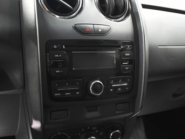 Renault Duster I Рестайлинг с пробегом 2016 года, цена 995 000 рублей, 114735 км, внедорожник, Автокод Объявления