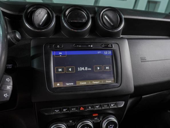 Dacia Duster II с пробегом 2018 года, цена 1 739 000 рублей, 189854 км, внедорожник, Автокод Объявления