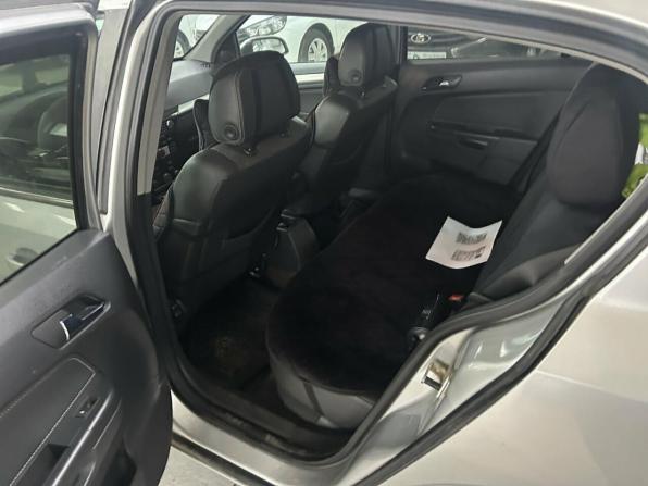 Opel Astra H Рестайлинг с пробегом 2008 года, цена 320 000 рублей, 236147 км, хэтчбек, Автокод Объявления