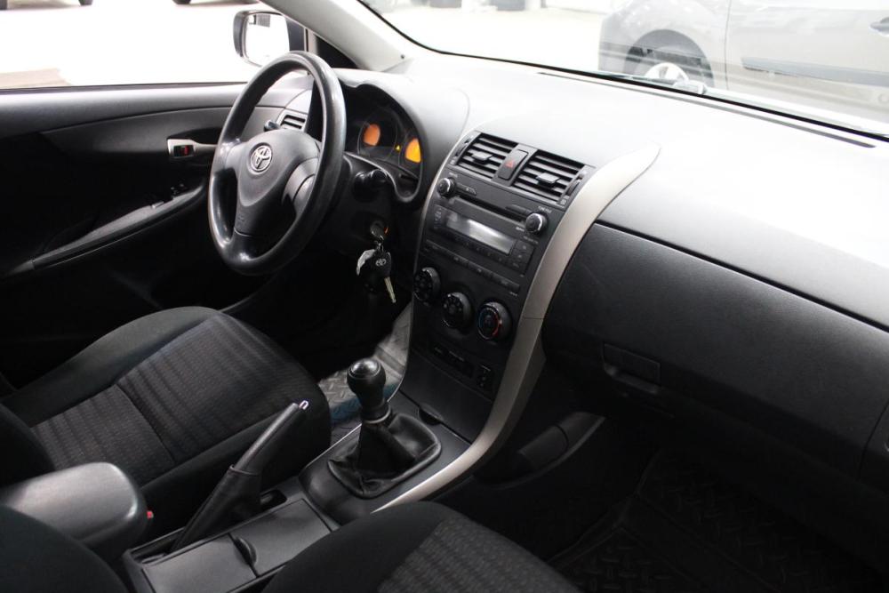 Toyota Corolla X (E140 E150) Томск  - изображение 10