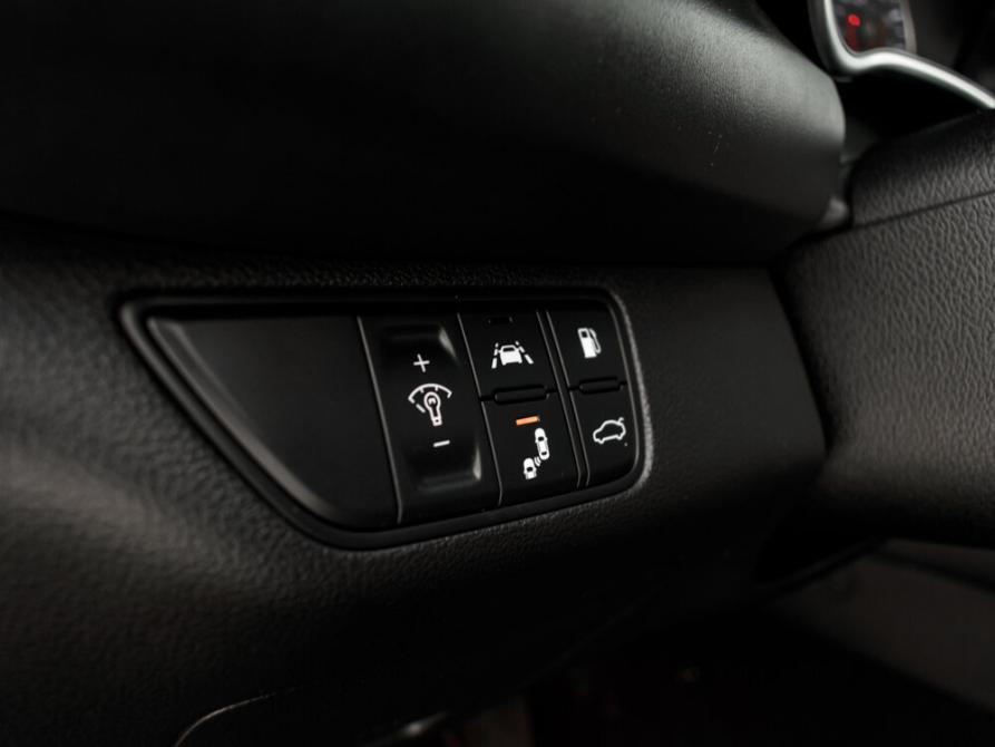 Genesis G70 I Екатеринбург  - изображение 34