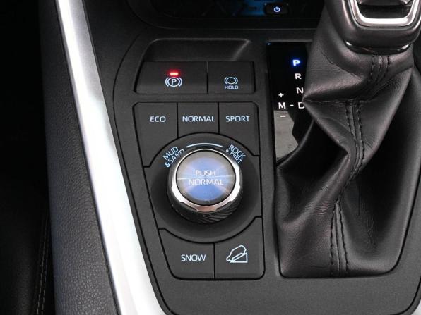 Toyota RAV4 V (XA50) с пробегом 2021 года, цена 3 249 000 рублей, 95491 км, внедорожник, Автокод Объявления