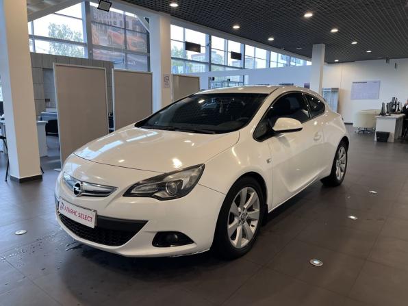 Opel Astra J Рестайлинг с пробегом 2013 года, цена 720 000 рублей, 217706 км, хэтчбек, Автокод Объявления