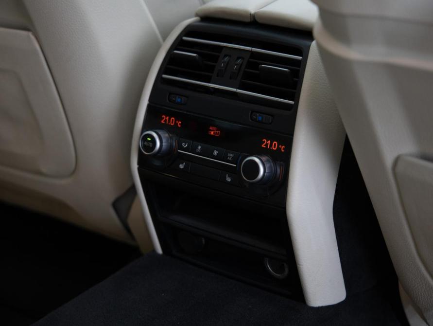 BMW 7 серии V (F01/F02/F04) Рестайлинг Санкт-Петербург  - изображение 27