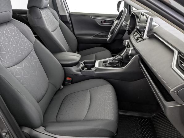 Toyota RAV4 V (XA50) с пробегом 2020 года, цена 3 290 000 рублей, 30845 км, внедорожник, Автокод Объявления