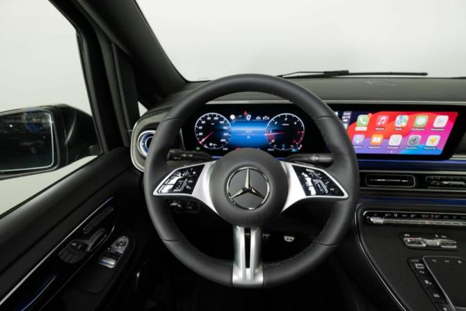 Новый Mercedes-Benz V-Класс III (W447) Рестайлинг 2 2026 года, цена 15 559 000 рублей, минивэн, Автокод Объявления