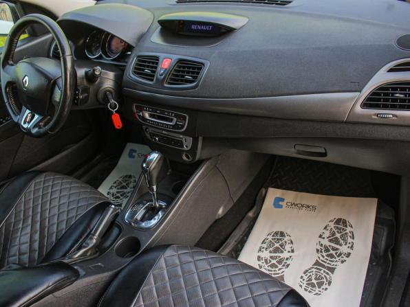Renault Fluence I Рестайлинг с пробегом 2013 года, цена 597 000 рублей, 144700 км, седан, Автокод Объявления