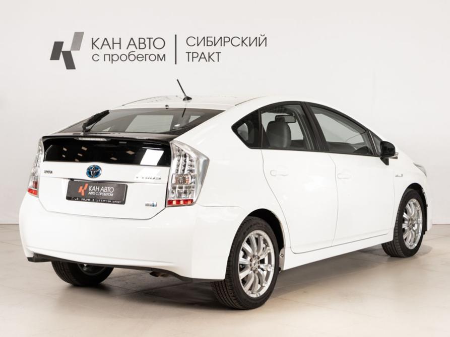Toyota Prius III (XW30) Казань  - изображение 3
