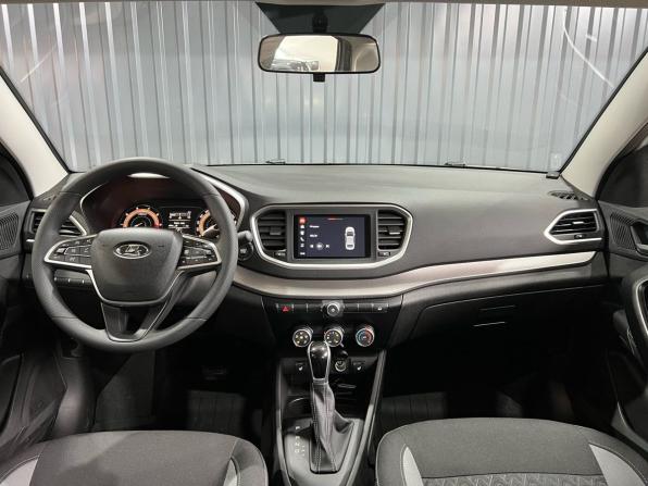 Lada (ВАЗ) Vesta I Рестайлинг (NG) с пробегом 2024 года, цена 1 369 900 рублей, 17000 км, седан, Автокод Объявления