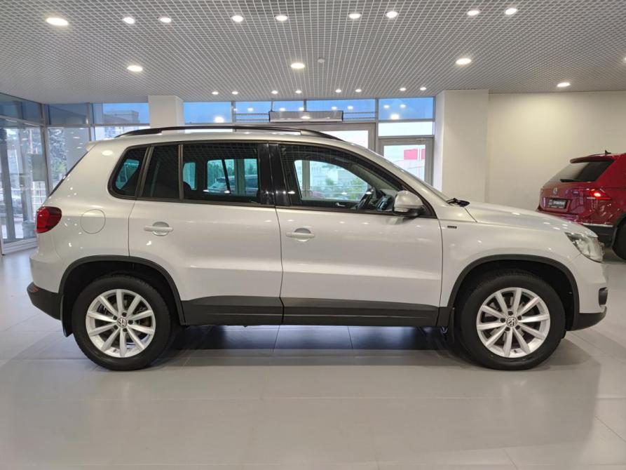 Volkswagen Tiguan I Рестайлинг Казань  - изображение 5