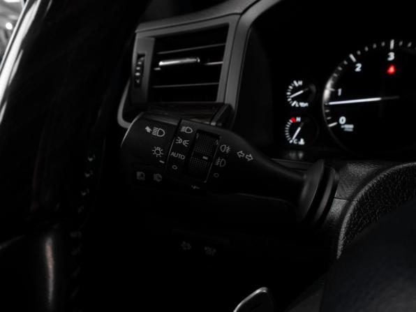 Lexus LX III Рестайлинг 2 с пробегом 2019 года, цена 9 899 000 рублей, 78237 км, внедорожник, Автокод Объявления