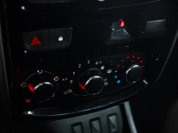Nissan Terrano III (D10) с пробегом 2019 года, цена 1 449 000 рублей, 96527 км, внедорожник, Автокод Объявления