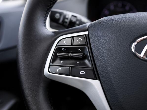 Hyundai Solaris II Рестайлинг с пробегом 2020 года, цена 1 169 000 рублей, 135120 км, седан, Автокод Объявления