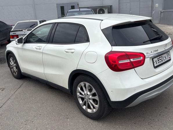 Mercedes-Benz GLA I (X156) с пробегом 2015 года, цена 1 999 000 рублей, 129450 км, внедорожник, Автокод Объявления