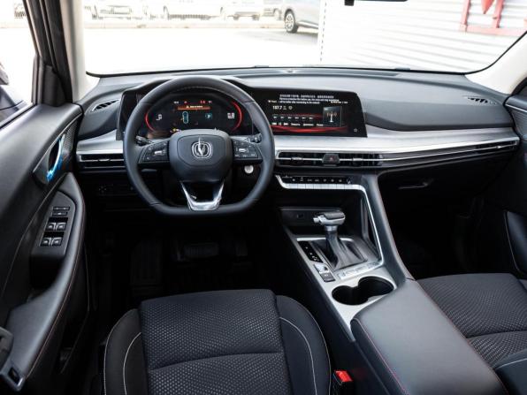 Changan CS35 Plus I Рестайлинг с пробегом 2024 года, цена 2 450 000 рублей, 187 км, внедорожник, Автокод Объявления
