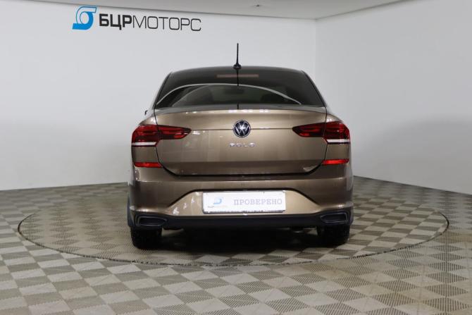 Volkswagen Polo VI с пробегом 2021 года, цена 1 739 990 рублей, 89757 км, лифтбек, Автокод Объявления