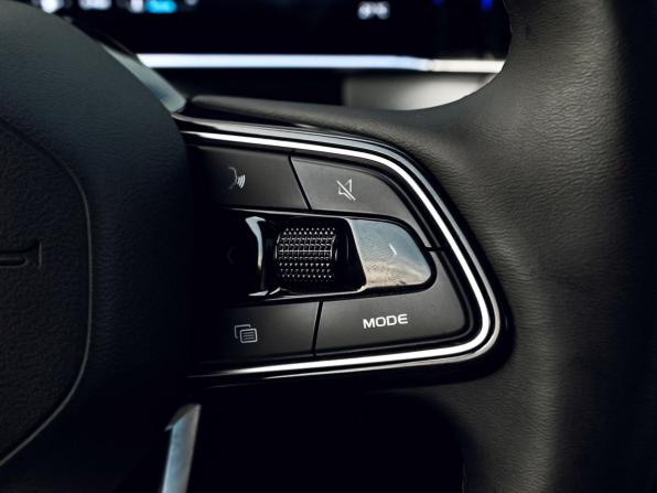 Geely Atlas II с пробегом 2024 года, цена 2 675 000 рублей, 63348 км, внедорожник, Автокод Объявления