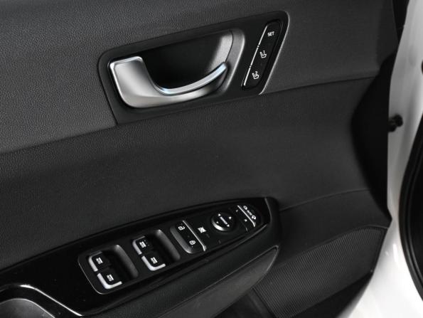 Kia Optima IV с пробегом 2018 года, цена 1 959 000 рублей, 169172 км, седан, Автокод Объявления
