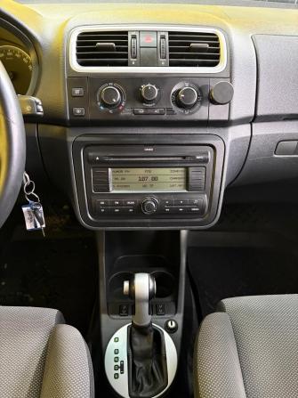 Skoda Fabia II с пробегом 2008 года, цена 529 000 рублей, 200000 км, хэтчбек, Автокод Объявления