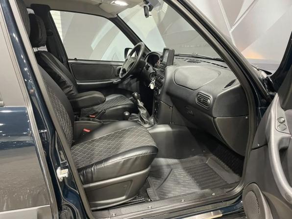 Lada (ВАЗ) Niva Travel I с пробегом 2024 года, цена 1 145 000 рублей, 41200 км, внедорожник, Автокод Объявления