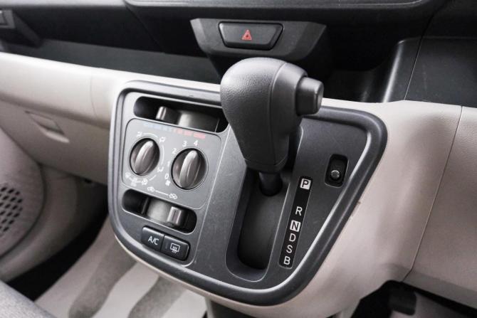 Toyota Passo III Рестайлинг с пробегом 2019 года, цена 899 000 рублей, 129000 км, хэтчбек, Автокод Объявления