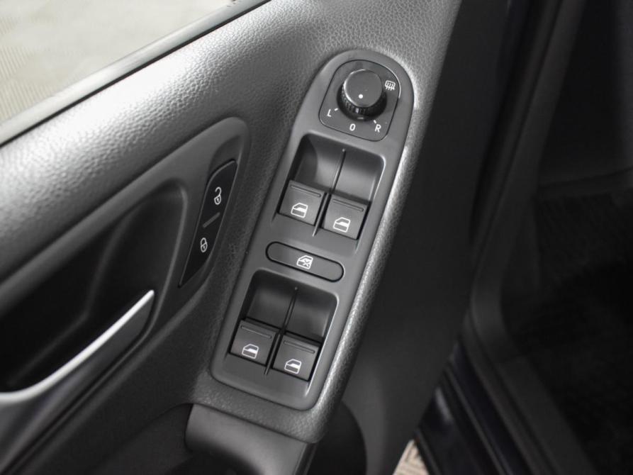 Volkswagen Golf VI Санкт-Петербург  - изображение 18