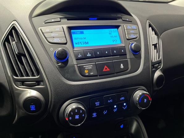 Hyundai ix35 I Рестайлинг с пробегом 2014 года, цена 1 220 000 рублей, 111878 км, внедорожник, Автокод Объявления