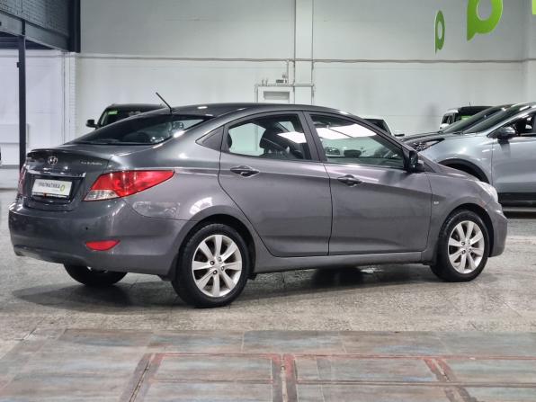 Hyundai Solaris I с пробегом 2013 года, цена 817 000 рублей, 168856 км, седан, Автокод Объявления