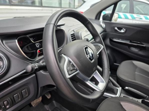Renault Kaptur I Рестайлинг с пробегом 2022 года, цена 1 650 000 рублей, 23850 км, внедорожник, Автокод Объявления