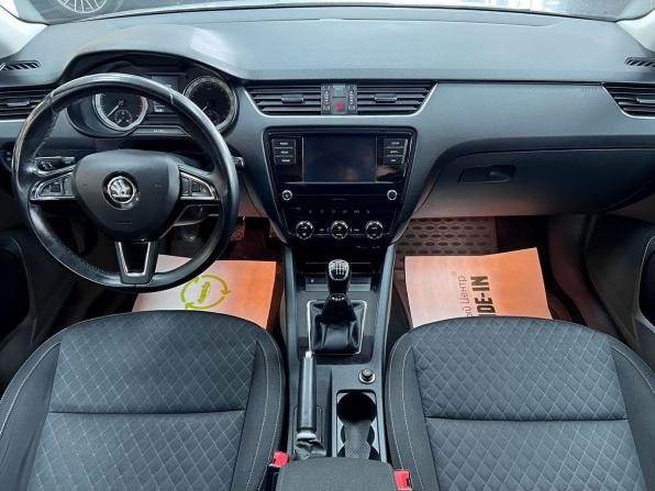Skoda Octavia III (A7) Рестайлинг с пробегом 2017 года, цена 1 745 000 рублей, 190461 км, лифтбек, Автокод Объявления