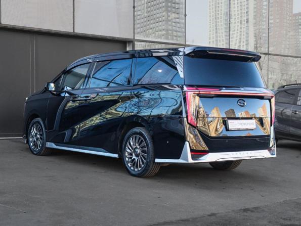 GAC M8 с пробегом 2024 года, цена 4 790 000 рублей, 22000 км, минивэн, Автокод Объявления